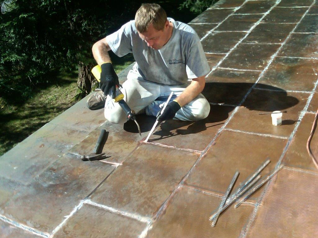 Choose a slate roof contractor